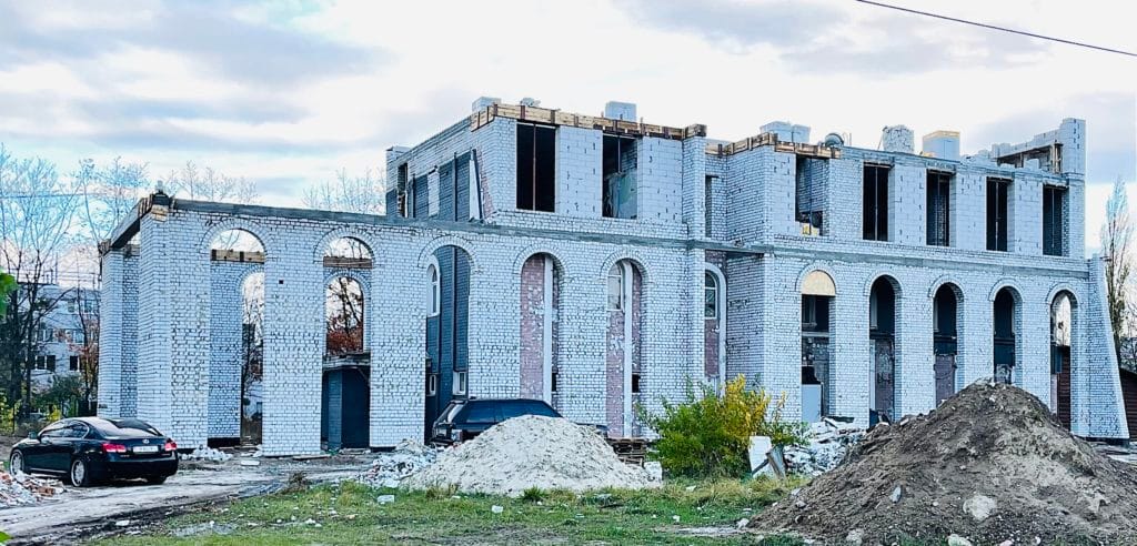 Київ. Готельно-ресторанний комплекс (AVKk)